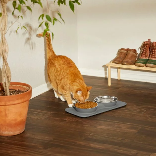 Frisco Heavy Duty Non-Skid Silicone Diner, Dark Gray 8 Frisco Heavy Duty Non-Skid Silicone Diner, Dark Gray - Image 6