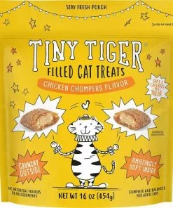 Tiny Tiger||Frisco Tiny Tiger Chicken Chompers Flavor Filled Cat Treats, 16-oz bag + Frisco Melamine Dog & Cat Treat Jar with Bamboo Lid, 8 Cups -The Frisco Store 298560 PT1. SY630 V1623203259