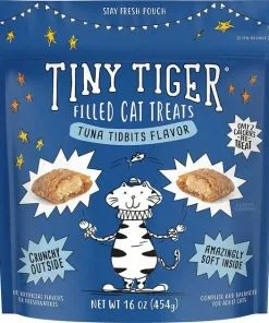 Tiny Tiger||Frisco Tiny Tiger Tuna Tidbits Flavor Filled Cat Treats, 16-oz bag + Frisco Melamine Dog & Cat Treat Jar with Bamboo Lid, 8 Cups -The Frisco Store 298600 PT1. SY630 V1623200849