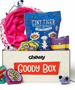 Goody Box||Frisco Goody Box Retro Toys & Treats + Frisco Multi-Cat Unscented Clumping Clay Cat Litter 12 Goody Box||Frisco Goody Box Retro Toys & Treats + Frisco Multi-Cat Unscented Clumping Clay Cat Litter -The Frisco Store 338669 PT1. SY630 V1635891106